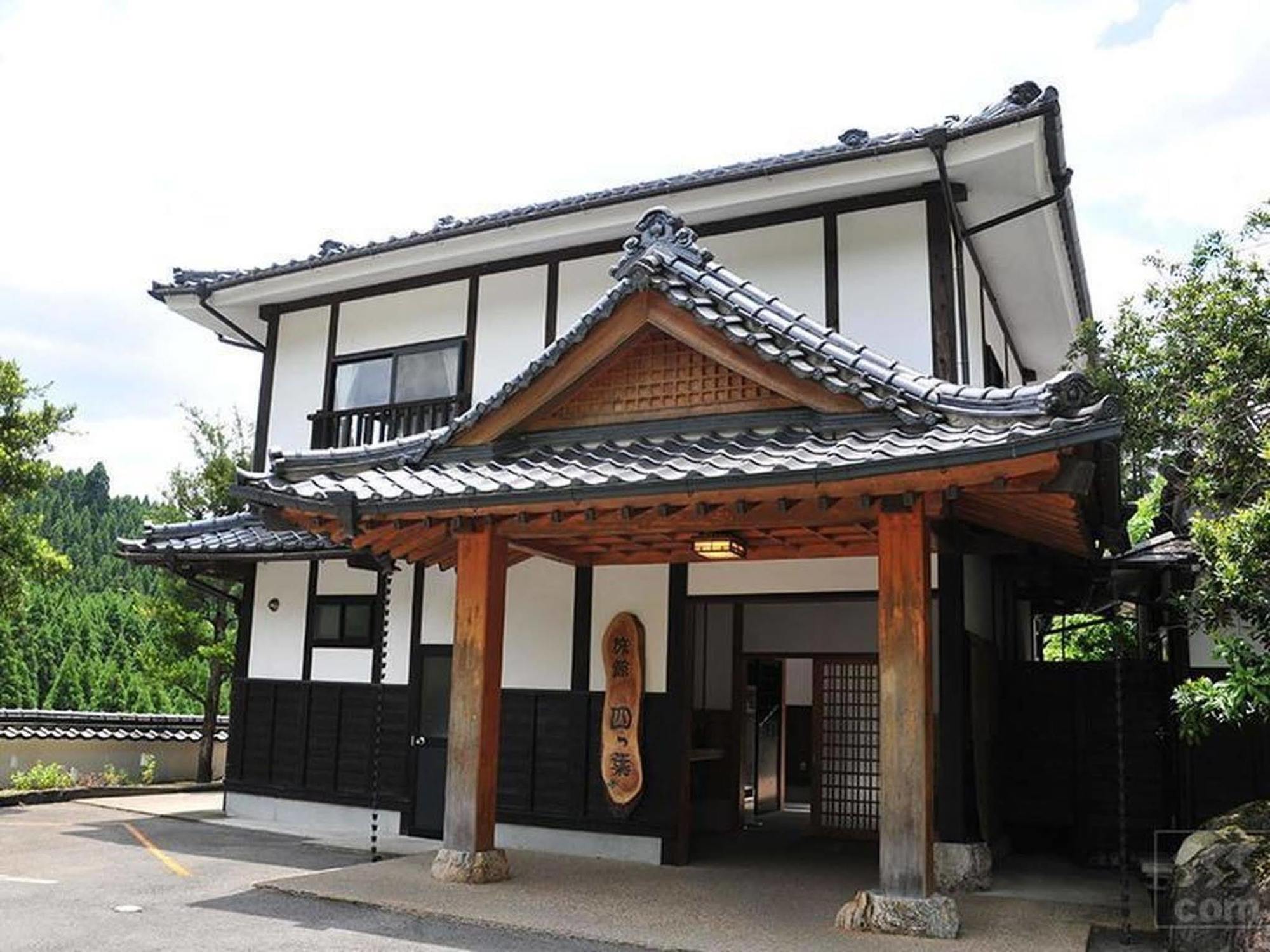 Yamakawa Onsen Ryokan Yotsuba Kumamoto Exterior photo